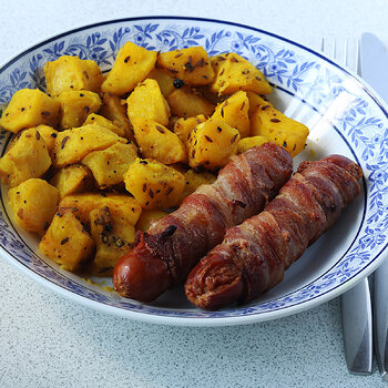 With masala potatoes s.jpg