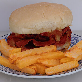 Bacon and tomato 4 s.jpg