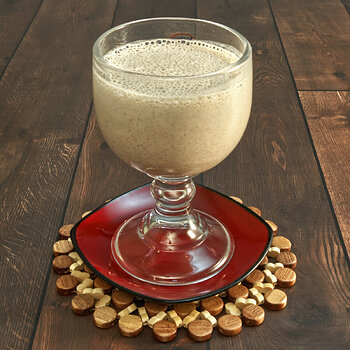 Honey Amaretto Banana Cinnamon Smoothie