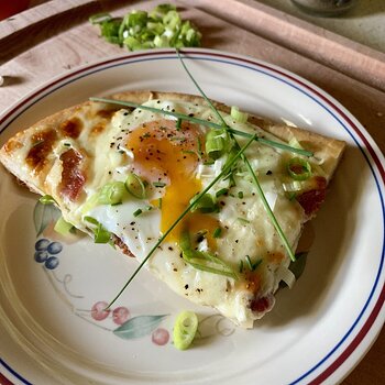 Breakfast Pizza Slice