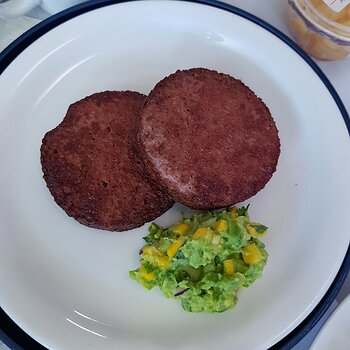 2 vegan patties