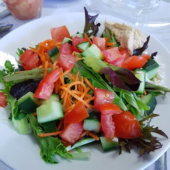 Tomato & cucumber salad