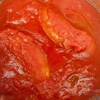 Pork Sausage in Tomato Sauce.jpg