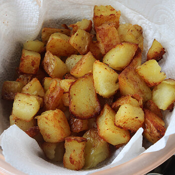 Fried potatoes s.jpg