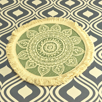 Green Frilled Geometric Pattern Round Placemat