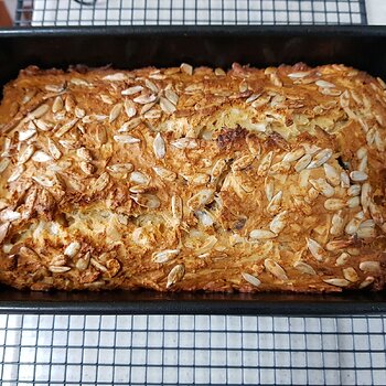 Quick Sunflower Cheese Bread