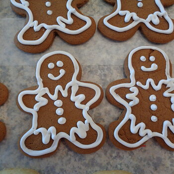 Rolled & Cut Gingerbread Cookies