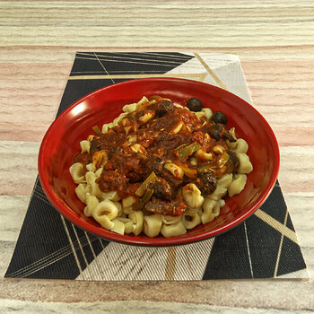 Cheese and Spinach Tortellini with Spaghetti Sauce