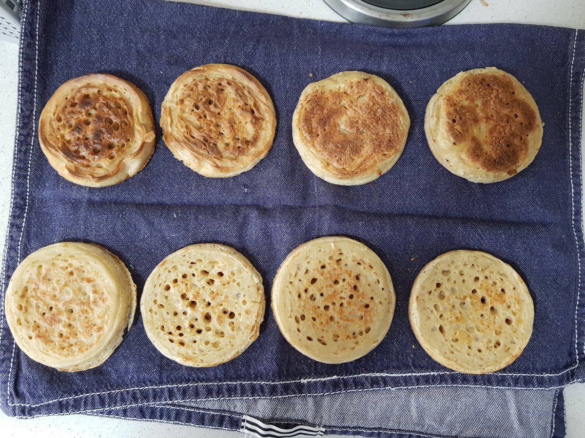 10 crumpets in total