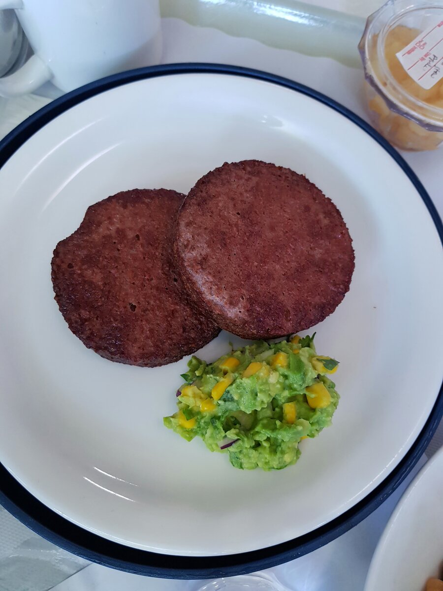 2 vegan patties