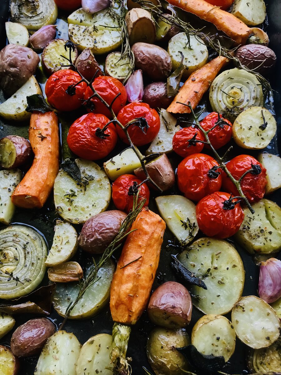 Aromatic-herbs flavoured roast veggies.jpeg