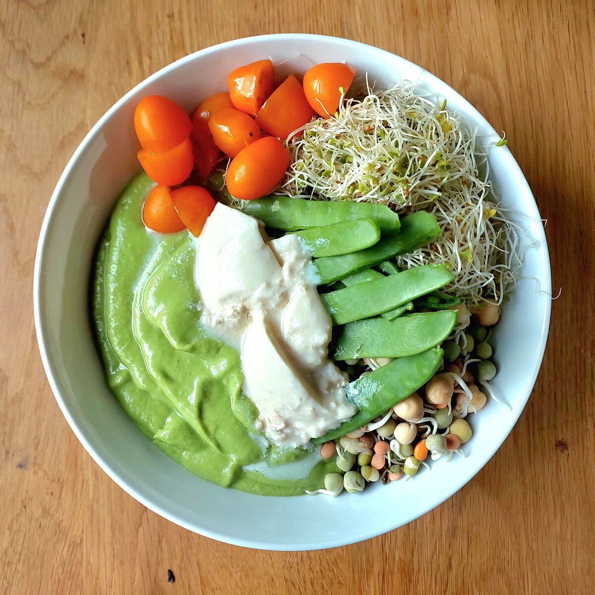 Avocado & Cucumber soup