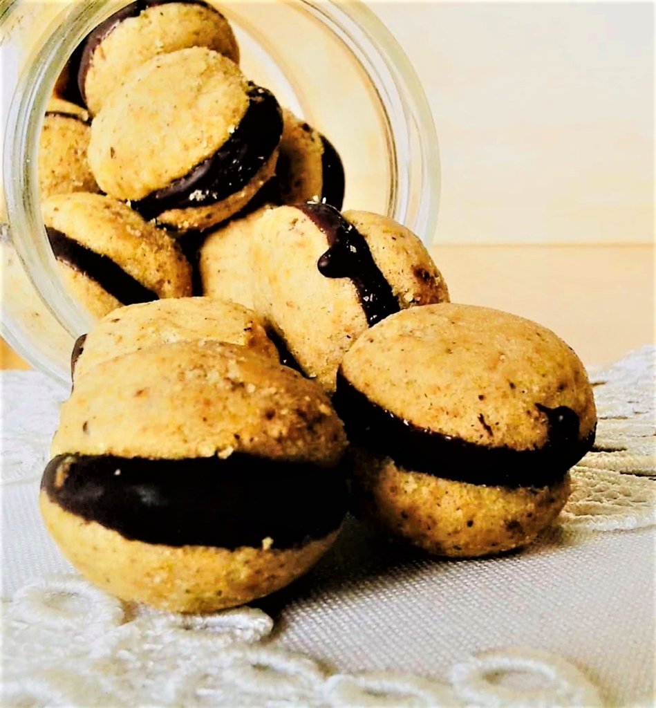 Baci di Dama - Piedmontese Hazelnut Cookies.jpg