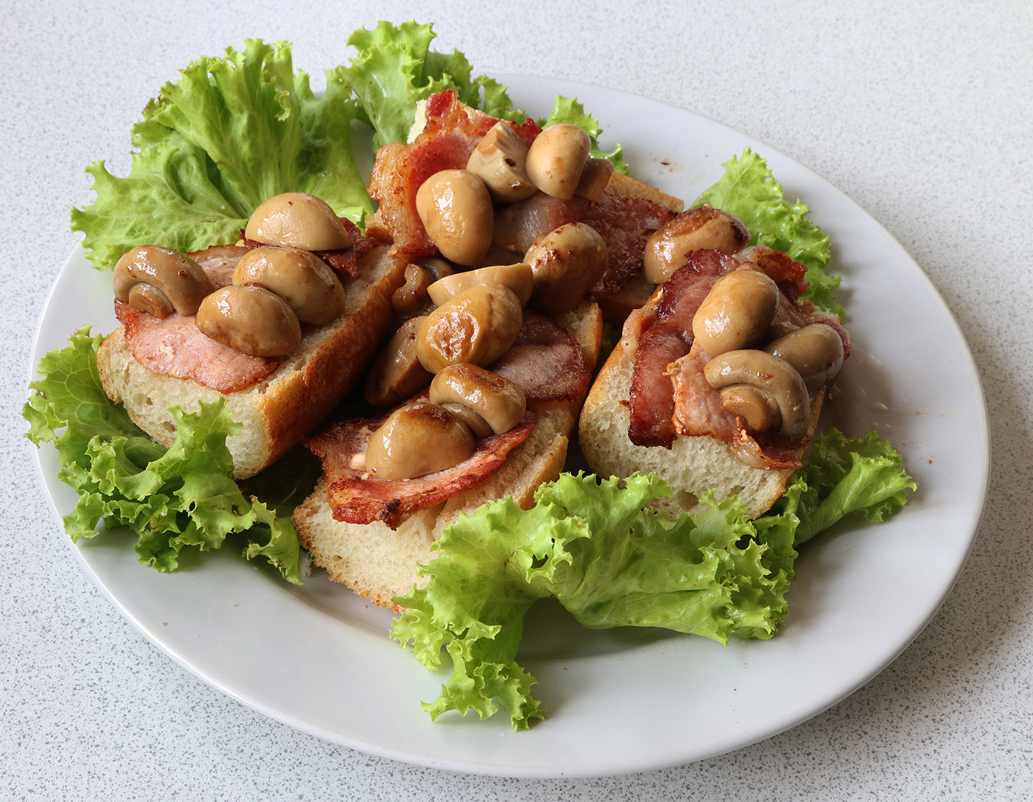 Bacon and mushrooms s.jpg