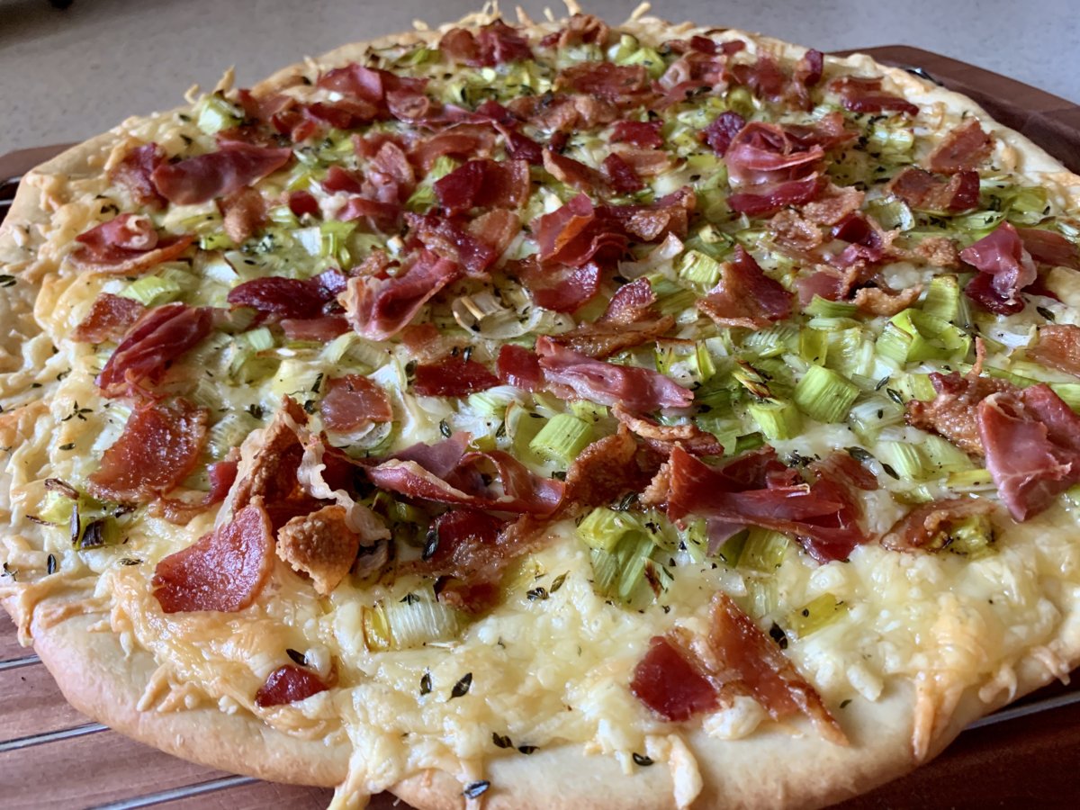 Bacon-Leek Flatbread