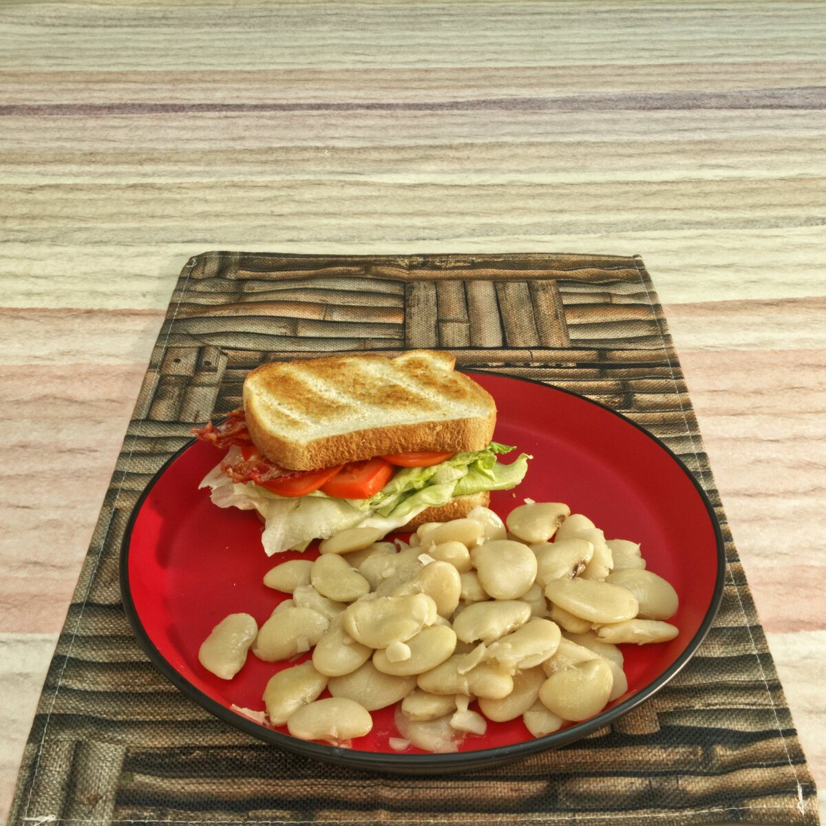 Bacon, Lettuce and Tomato Sandwich with Large Lima Beans