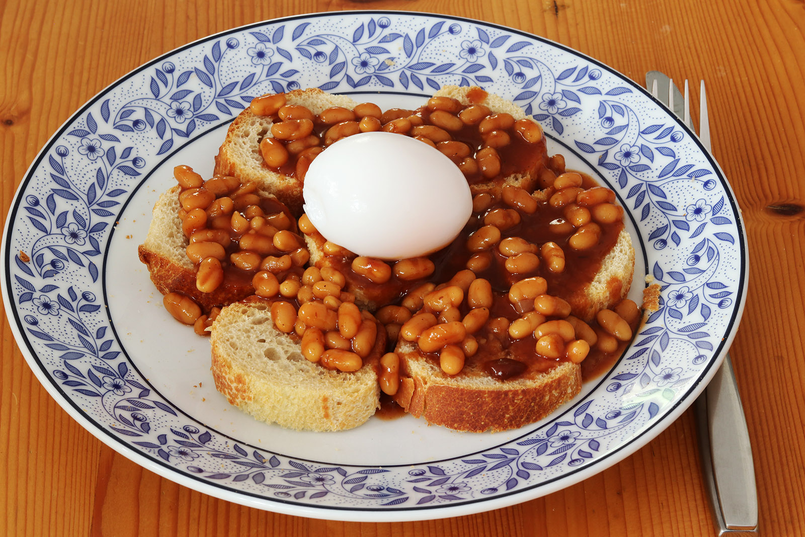 Beans egg toast 3 s.jpg
