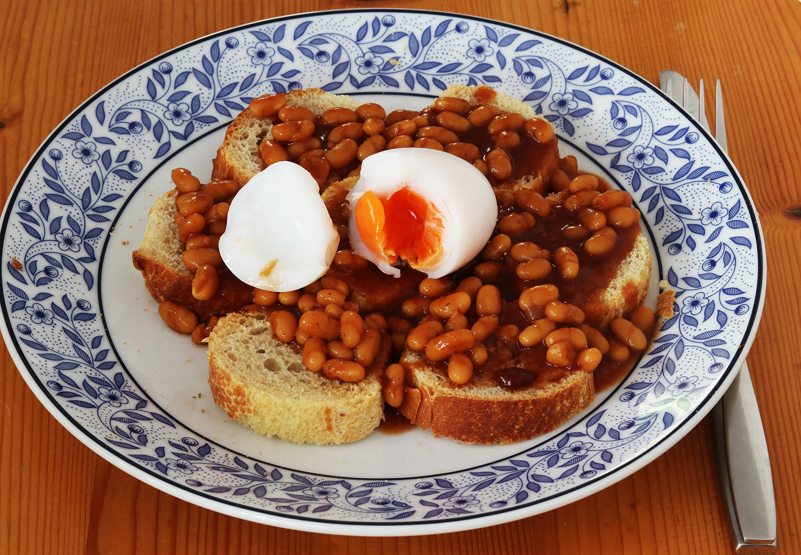 Beans egg toast 4 s.jpg