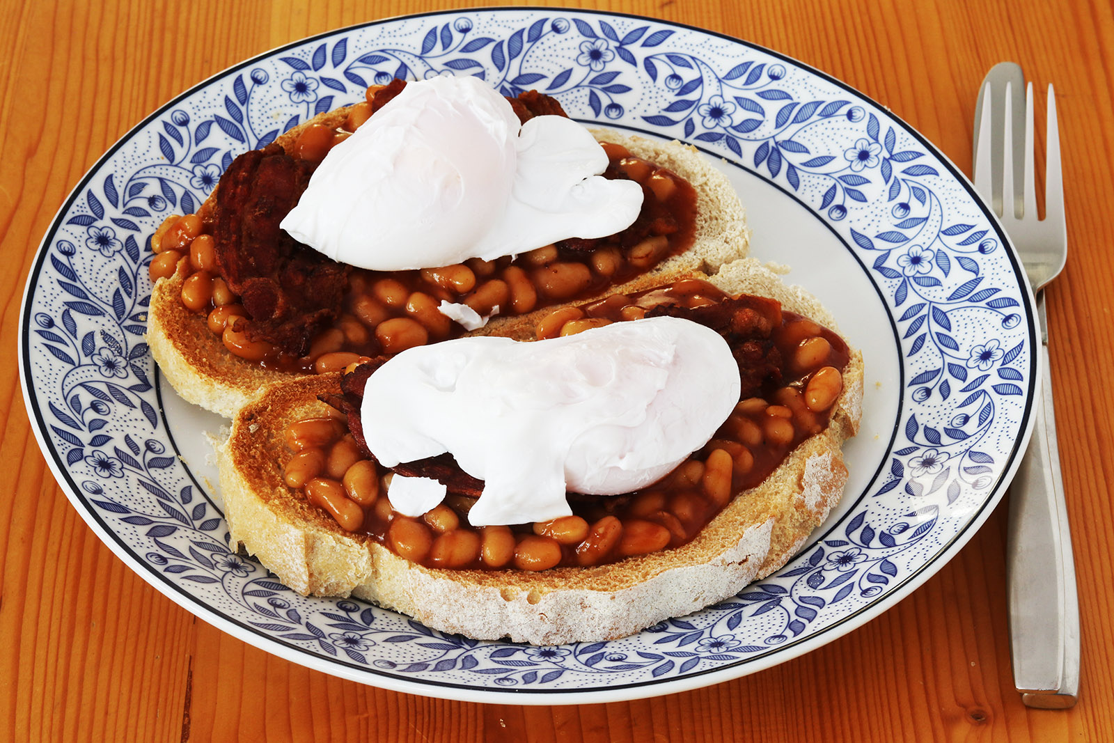 Beans egg toast s.jpg