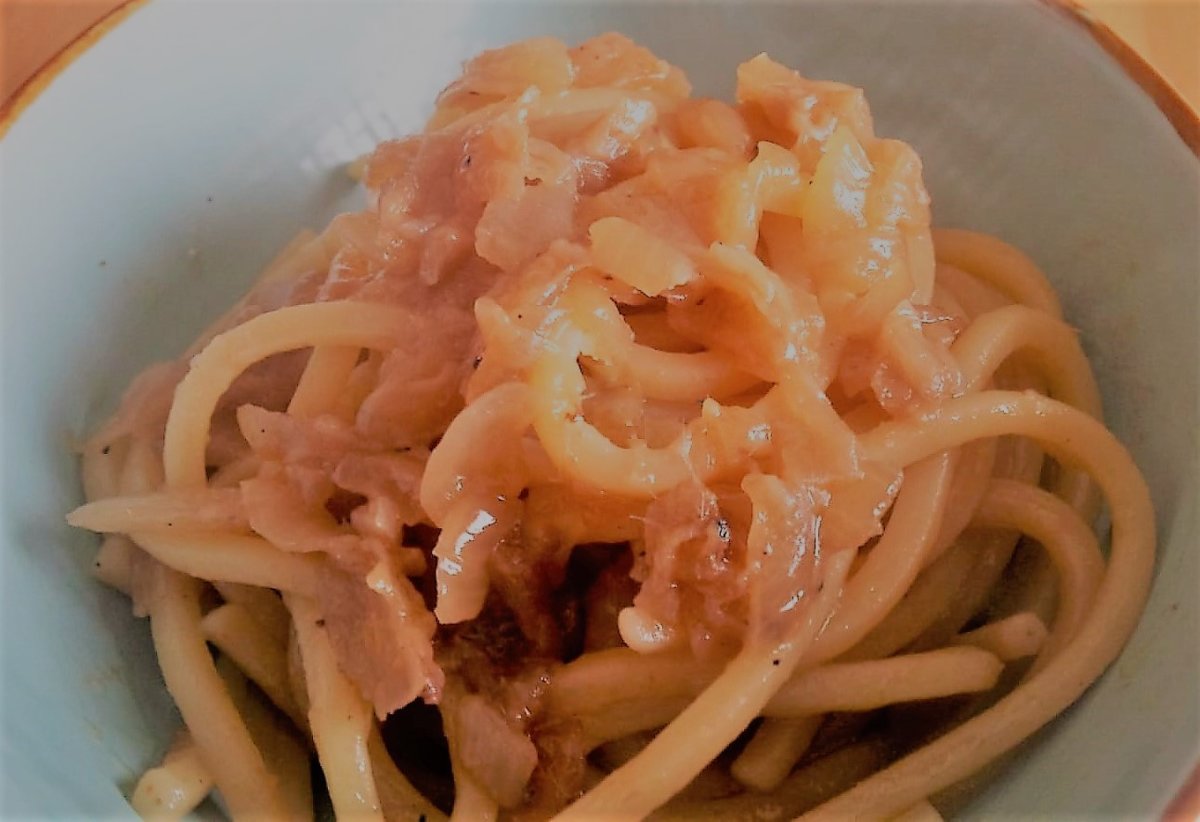 Bigoli in salsa - Anchovies and Onions Pasta Sauce from Veneto.jpg