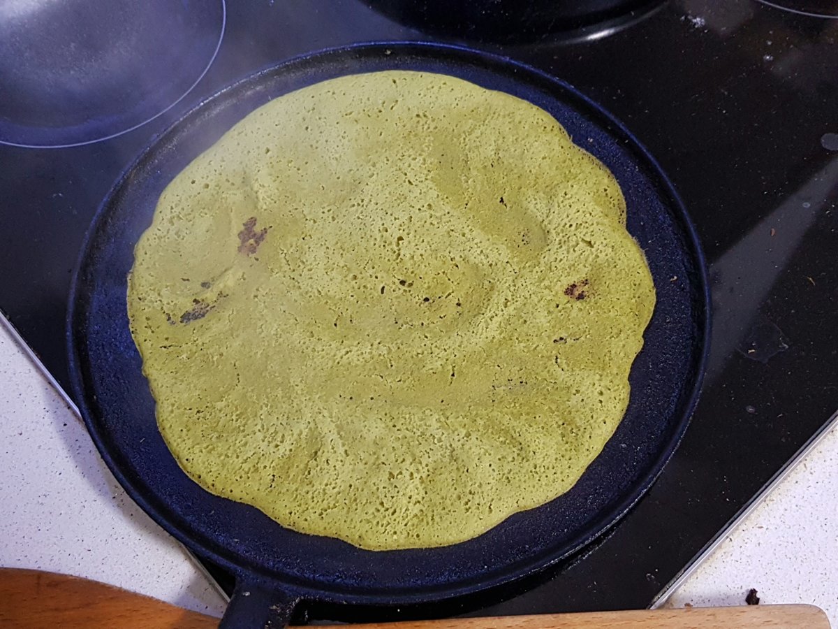 Black-Eyed Bean Pancakes Cooking