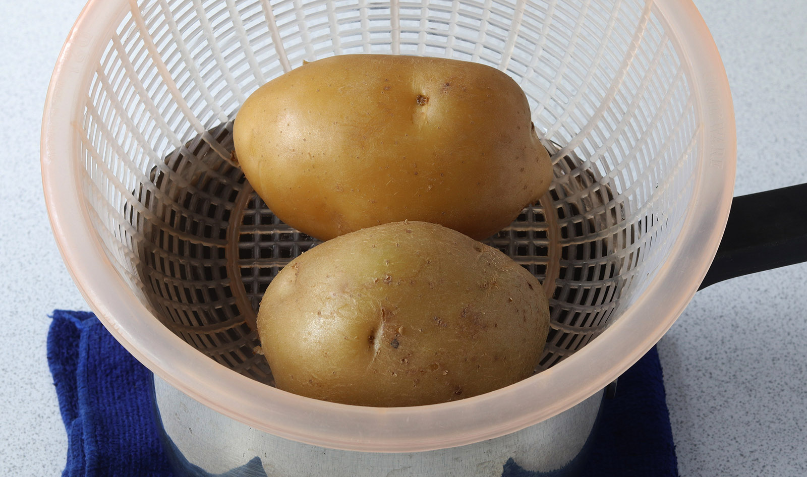 boiled potatoes s.jpg