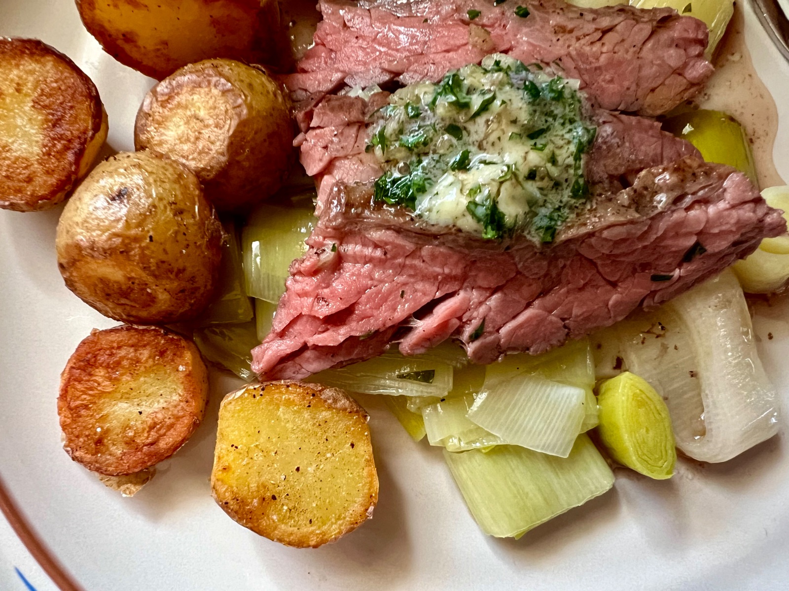 Broiled Skirt Steak w/ Garlic-Brandy Butter, Sautéed Leeks, and Pan-Fried Potatoes 2