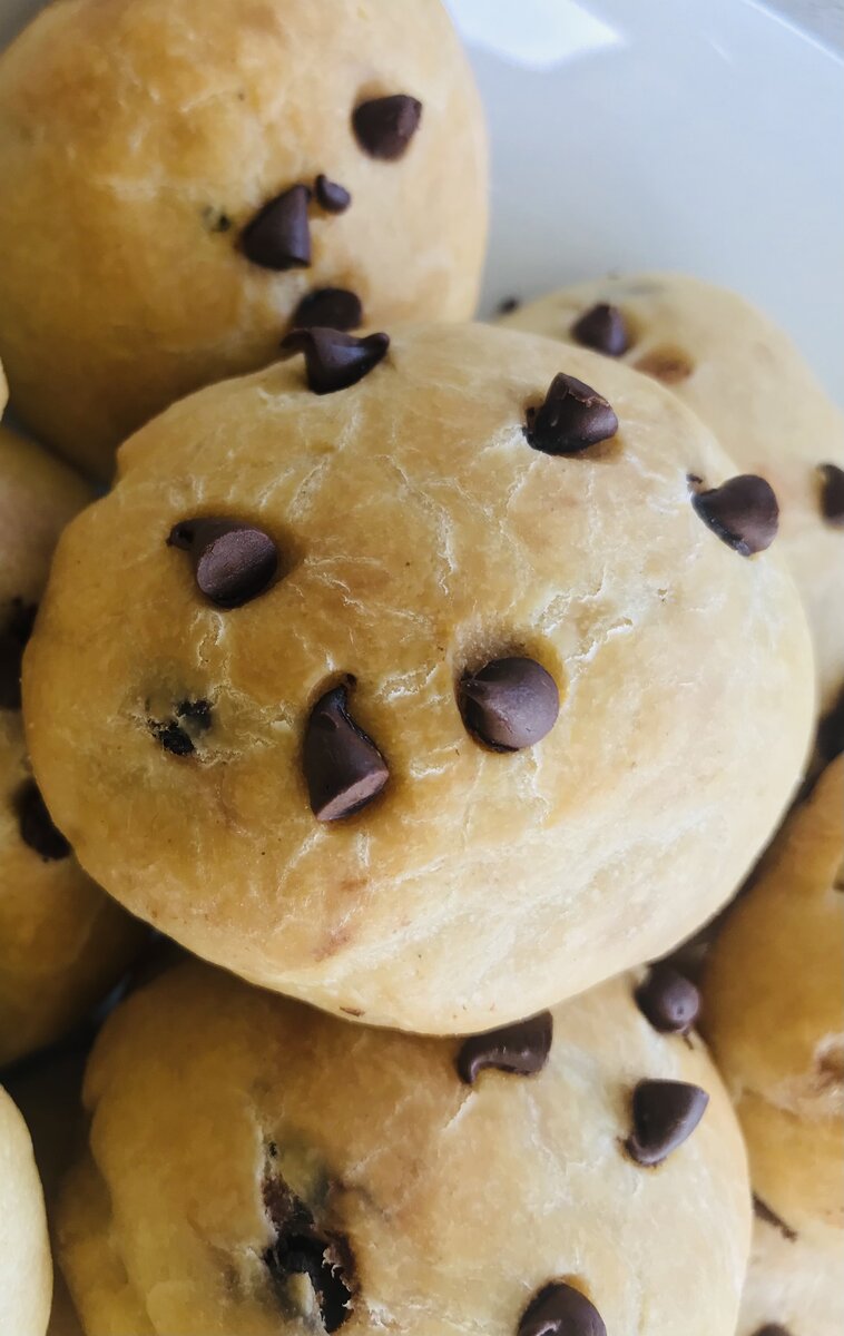 Buns with Chocolate Chips.jpeg