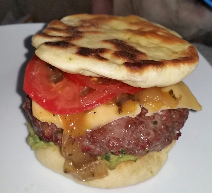 Burger Meisters avo burger