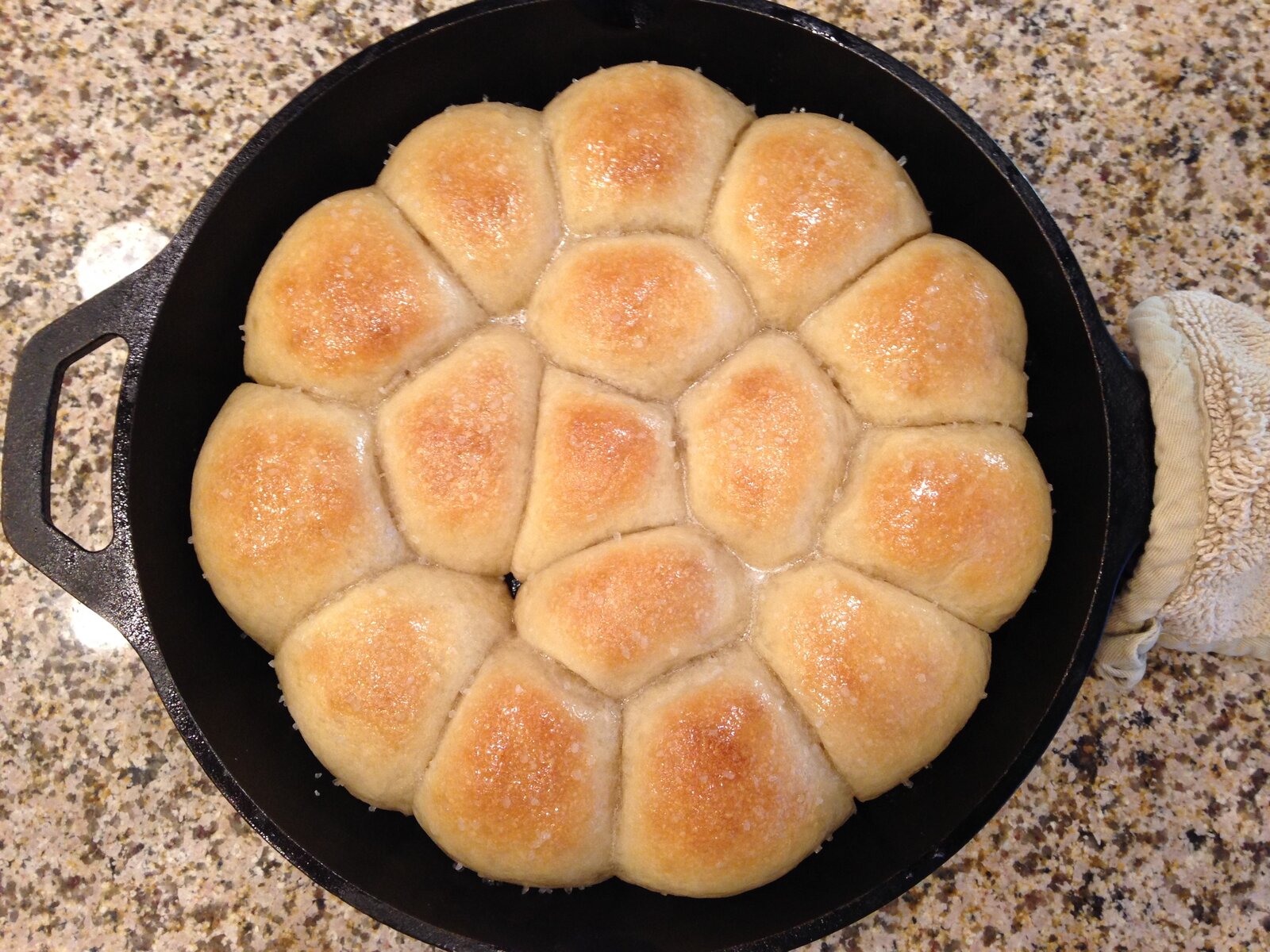 Cast Iron Skillet Rolls