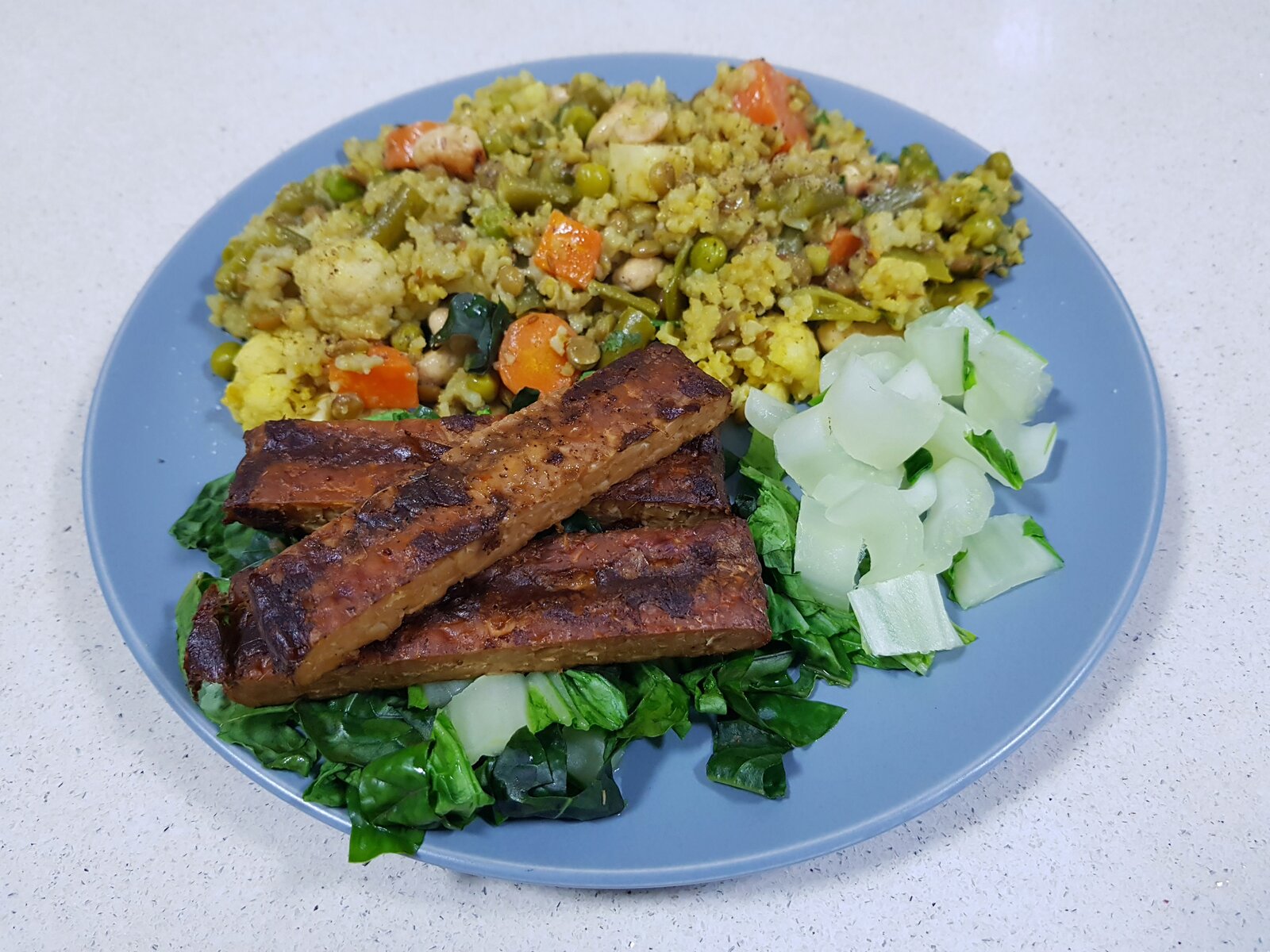 Cauliflower & Pea Khichari with tempeh