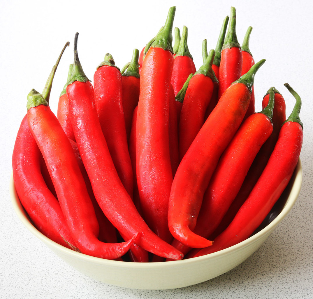 Cayenne chillis s.jpg