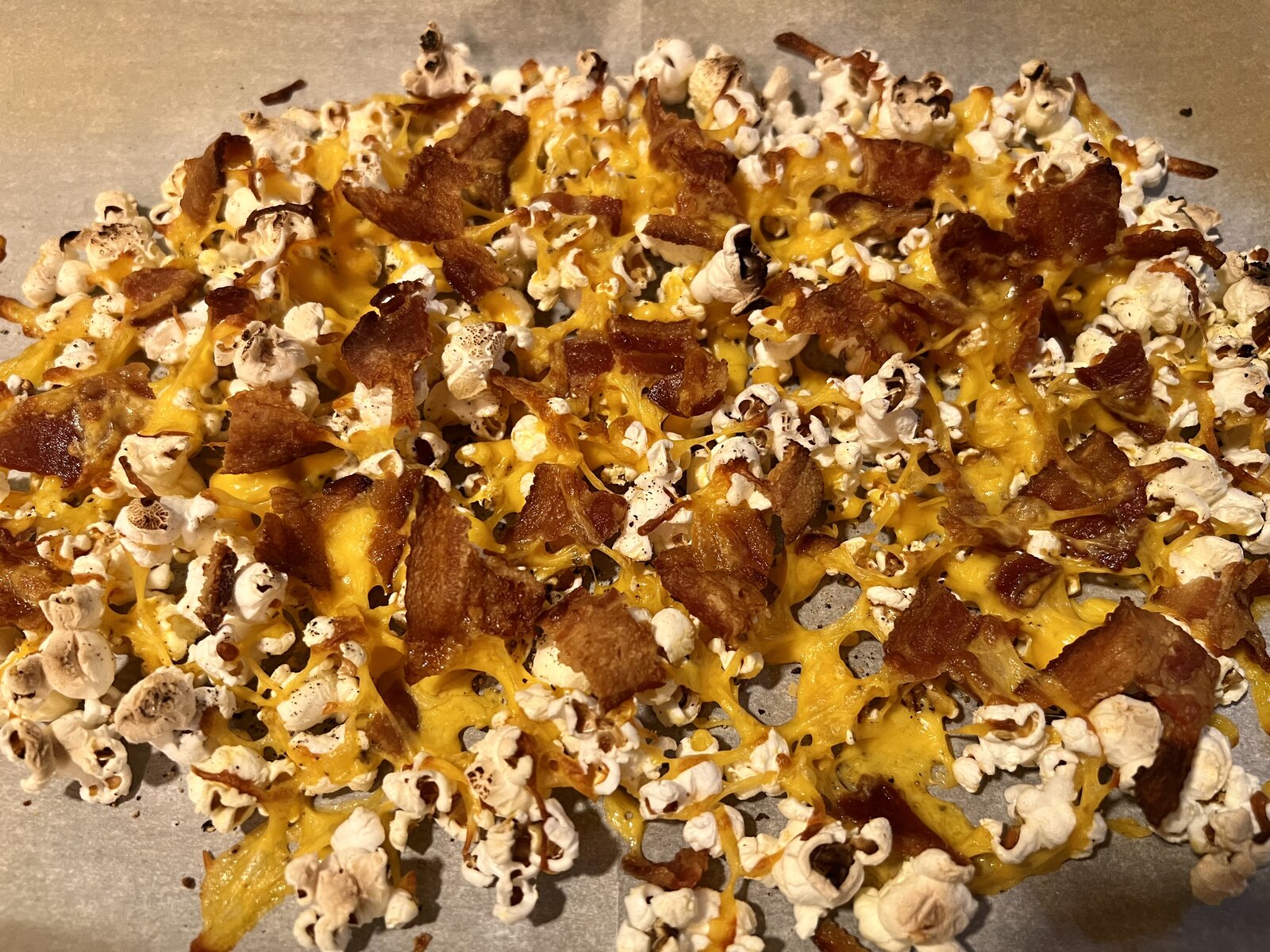 Cheddar-Bacon Popcorn