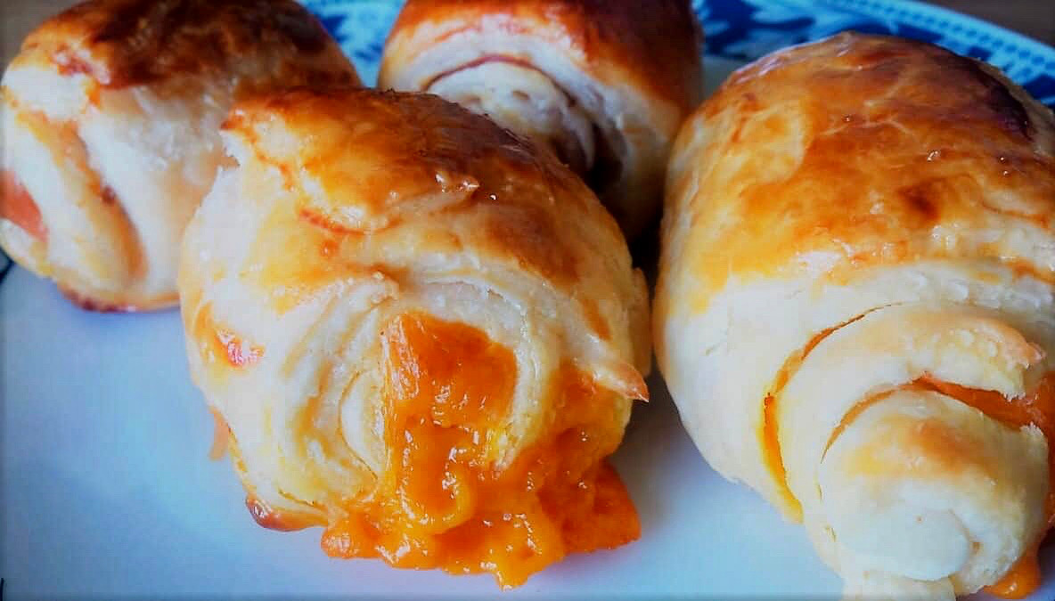 Cheddar-Parmigiano Puff Pastry Rolls.jpeg