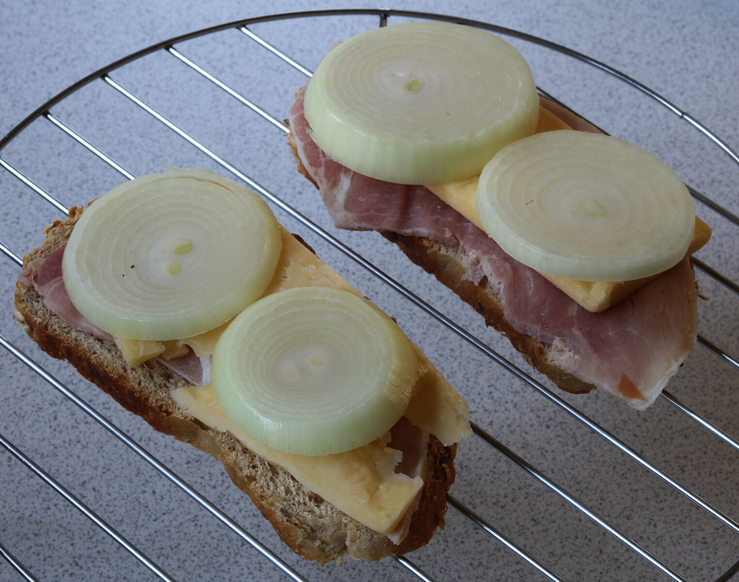 Cheese ham onion 0 s.jpg