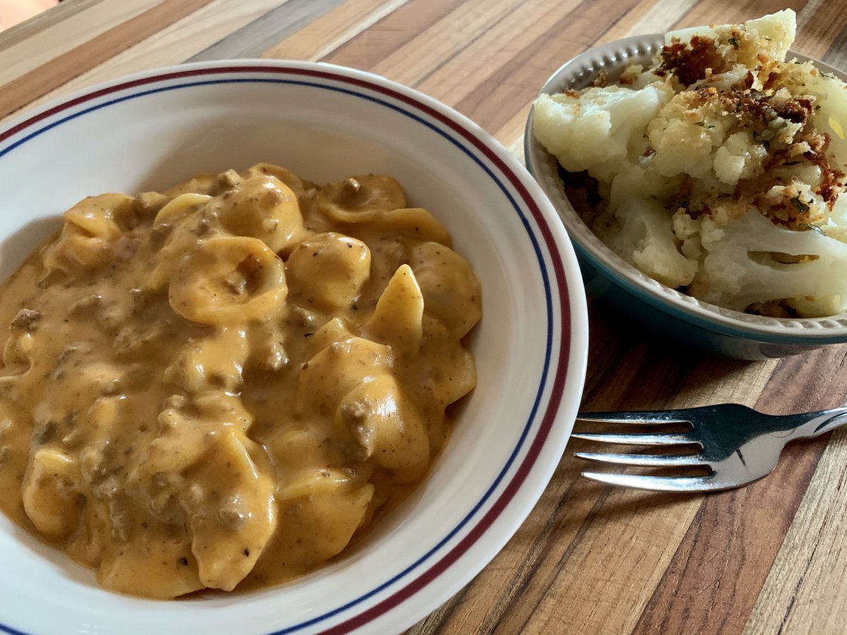 Cheesy Hamburger Pasta