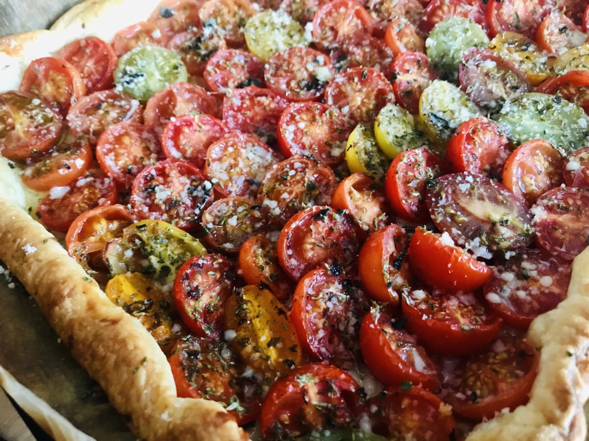 Cherry tomatoes tart ready.jpeg