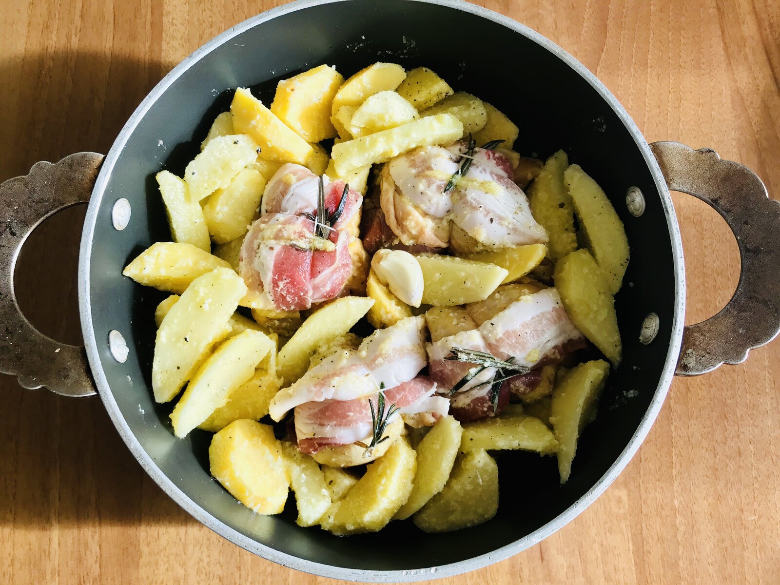 Chicken rolls and roast potatoes.jpeg