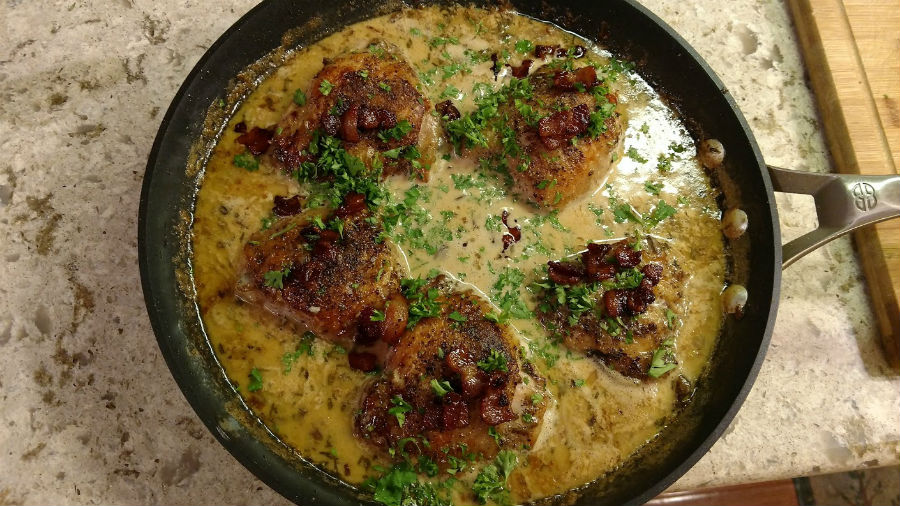 Chicken- with Bacon,Mushrooms & White Wine Sauce