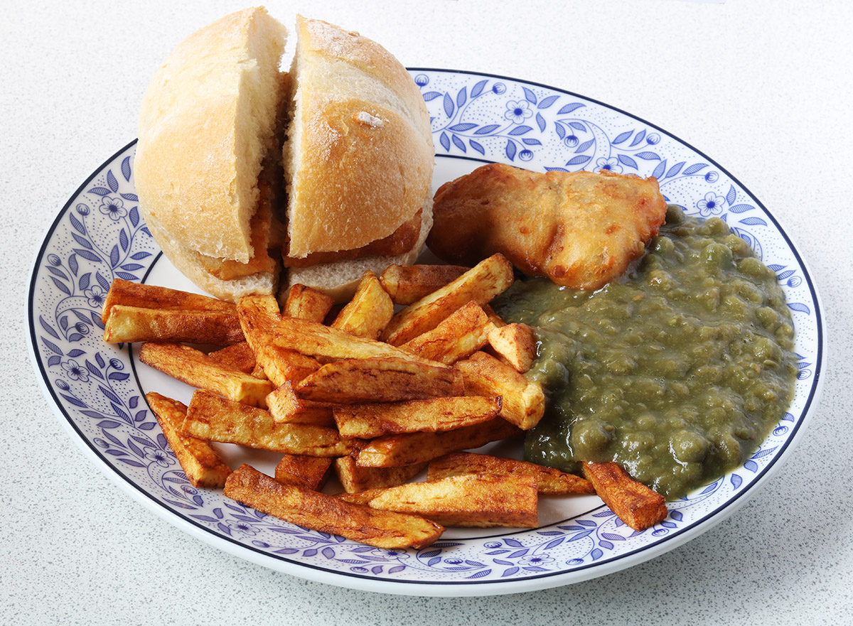 cod burger and chips s.jpg
