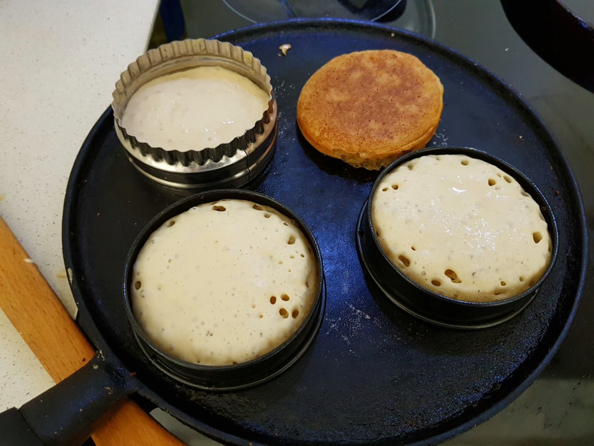 Crumpets on the griddle