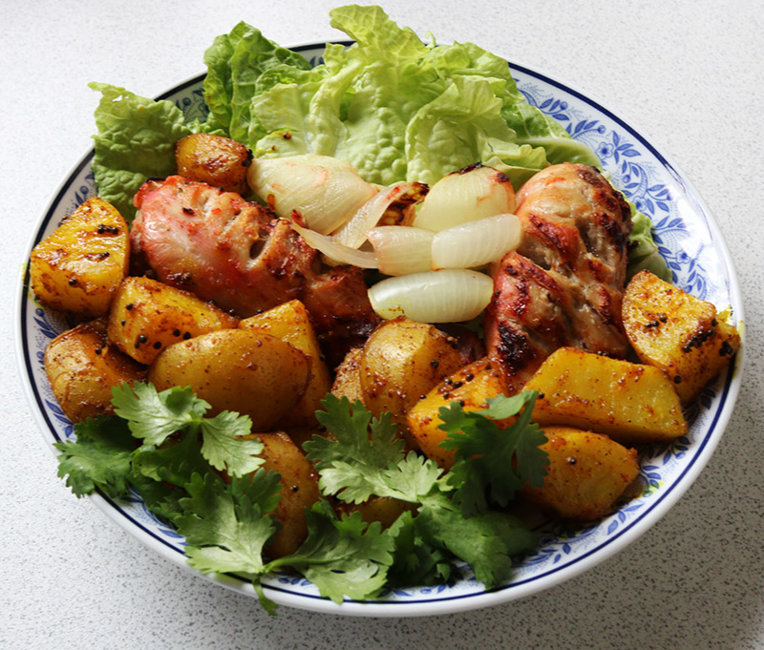 Drumsticks with Bombay potatoes 1