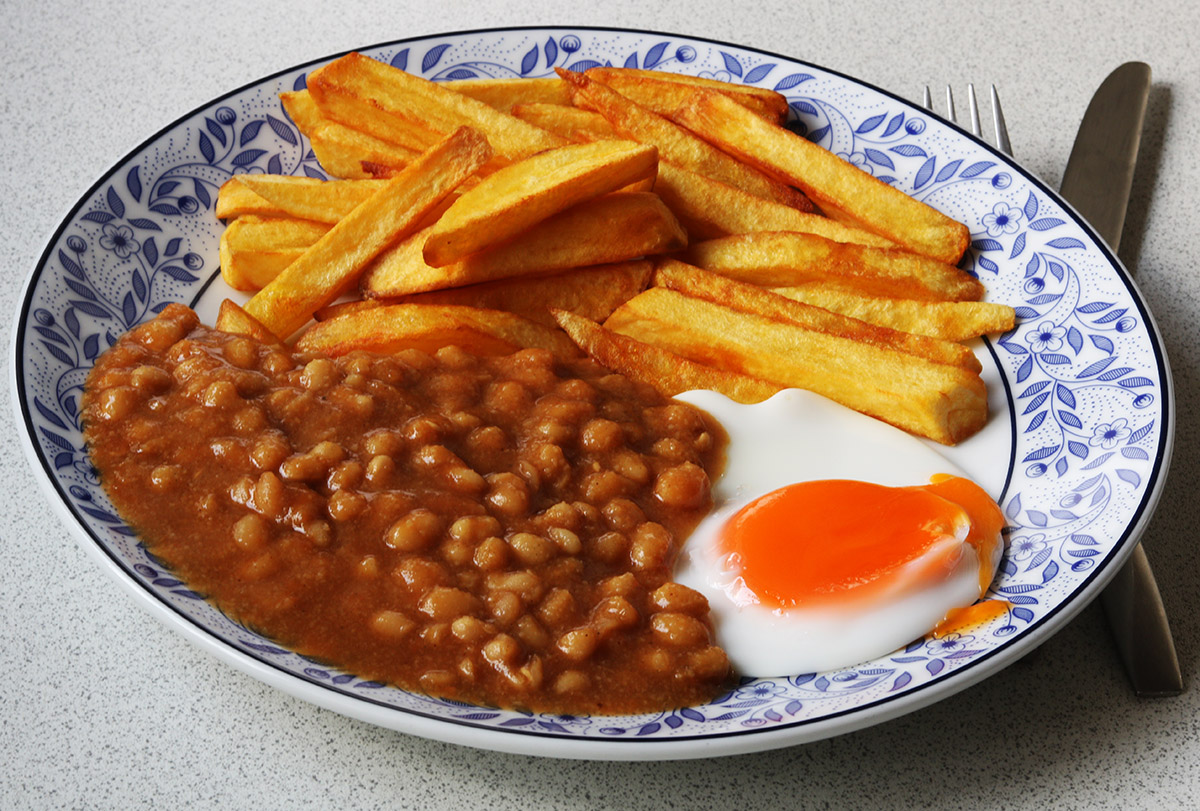 egg beans and chips s.jpg