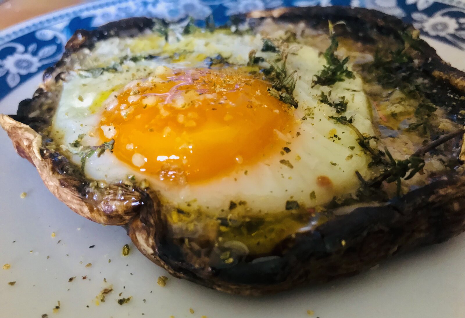 Egg stuffed baked mushroom.jpeg