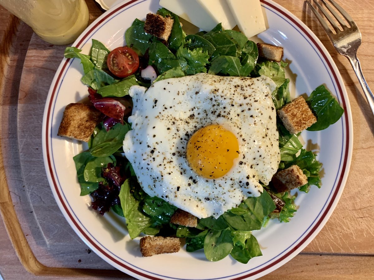 Egg-Topped Salad