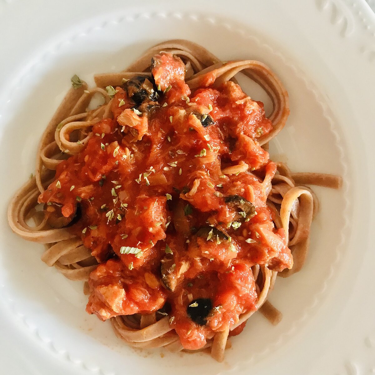 Fettuccine with tuna, black olives tomato sauce.jpeg