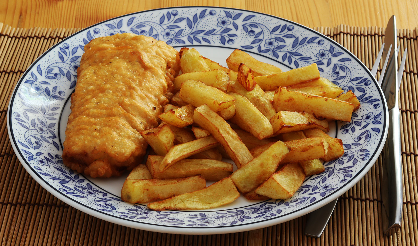 Fish and chips 1 s.jpg