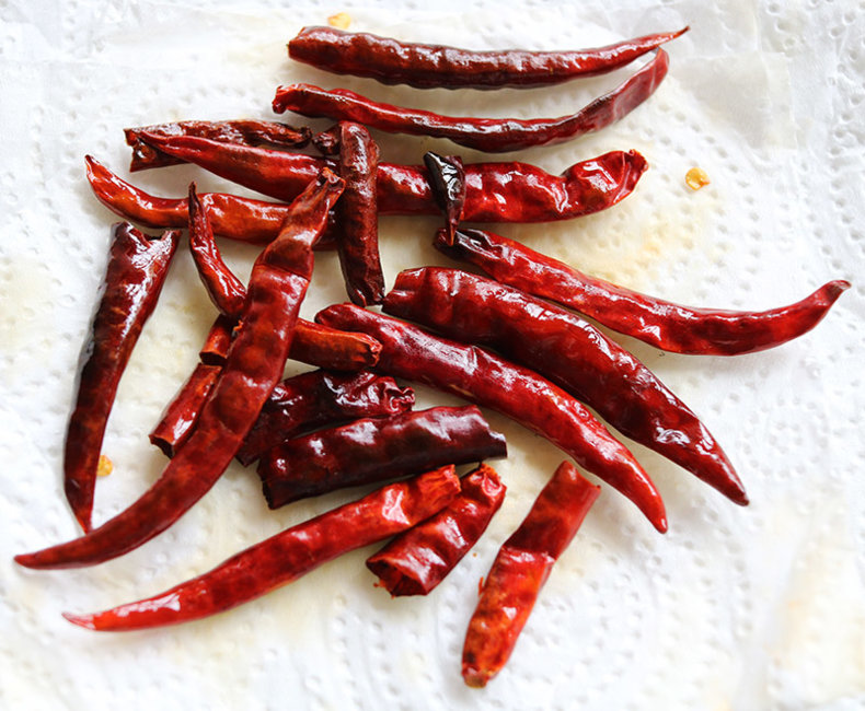 Fried dried chilies.