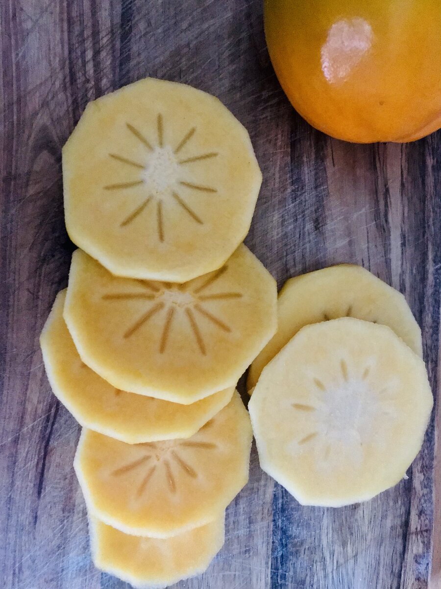 Fuyu Persimmon sliced.jpeg