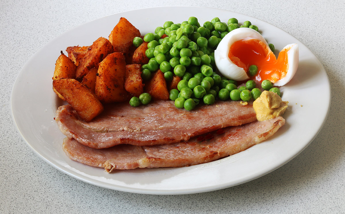 Gammon and paprika spuds egg s.jpg